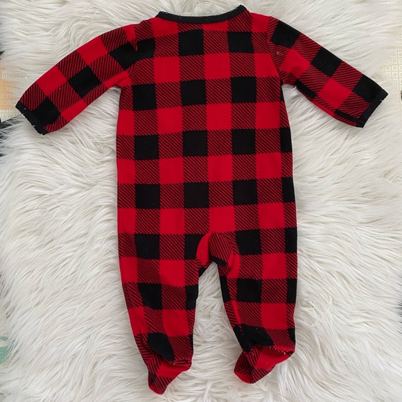 🧸🧸 Carter’s Buffalo Plaid Fleece Sleep and Play Zip-Up Onesie - Picture 3 of 3